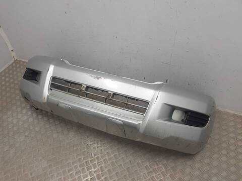 Foto 3ª: Paragolpes Delantero Toyota Land Cruiser 3.0 D4-D VX (2004)