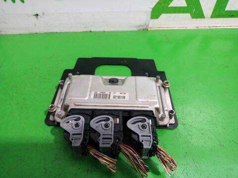 Foto 2ª: Centralita Motor ECU Peugeot 307 XN 109CV 80KW [NFUTU5JP4] (2001)