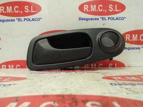 Maneta Interior Trasera Izquierda Chevrolet Lacetti 109CV 80KW