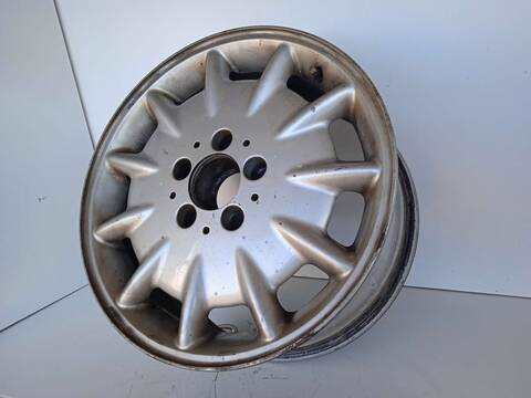 Foto 2ª: LLanta Aleacion Mercedes Clase E 180 2.0 COMPRESOR CAT BERLINA 163CV 120KW [M111957] (2001)