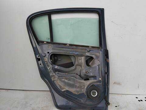 Foto 4ª: Puerta Trasera Izquierda Opel Corsa 1.3 16V CDTI CAT Z 13 DTH - L4I) 90CV 66KW [Z13DTH] (2007)