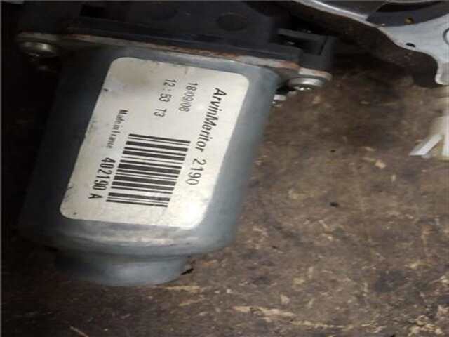 Foto 3ª: Elevalunas Eléctrico Trasero Derecho Nissan Qashqai 2.0 ACENTA [2.0 LTR. - 104 KW 16V CAT] [MR20 EURO4]