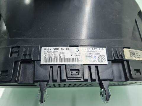 Foto 2ª: Cuadro de Instrumentos Mercedes Clase C 160 CLA 200 CDI 117.308) 136CV 100KW [651930] (2015)