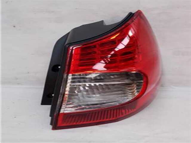 Piloto Trasero Derecho Renault Scenic 16V 112CV JM)