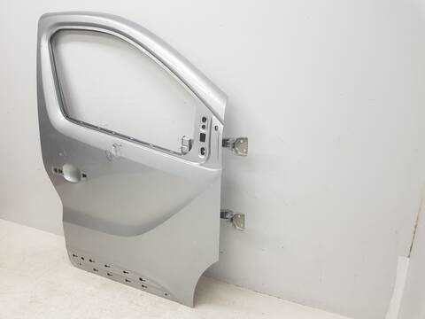 Foto 3ª: Puerta Delantera Derecha Renault Trafic L1H1 29T KOMFORT (2014)