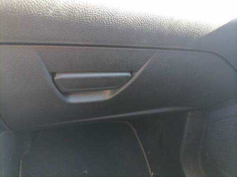 Foto 1ª: Guantera Ford Focus TITANIUM 125CV 92KW [M1DA] (2012)