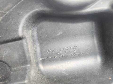 Foto 2ª: Soporte Faro Derecho Mercedes Sprinter 310/313/316 CDI 906.631/633/635/637) 95CV 70KW CAJA CERRADA [651955] (2015)