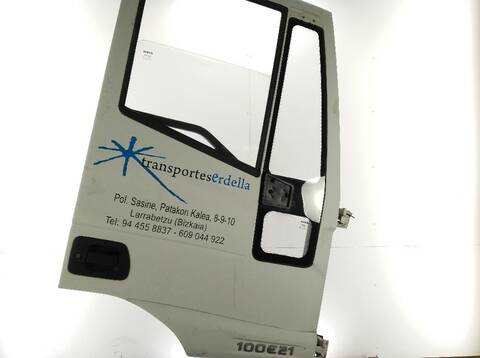 Foto 1ª: Puerta Delantera Derecha Iveco Eurocargo 90 E 17 90 E 17D TECTOR 90 E 17 DP TECTOR 90 E 18 TECTOR (2000)