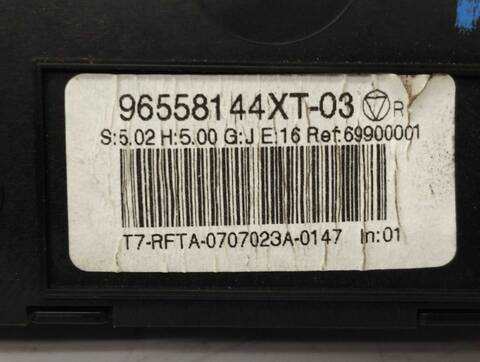 Foto 2ª: Mando Calefacción A. A. Peugeot 308 ACCESS 92CV 68KW [9H06] (2011)