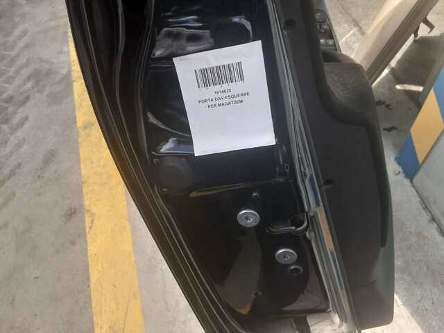 Foto 2ª: Puerta Delantera Izquierda Citroen C4 1.6 HDI 110CV PICASSO [9HZ] (2008)