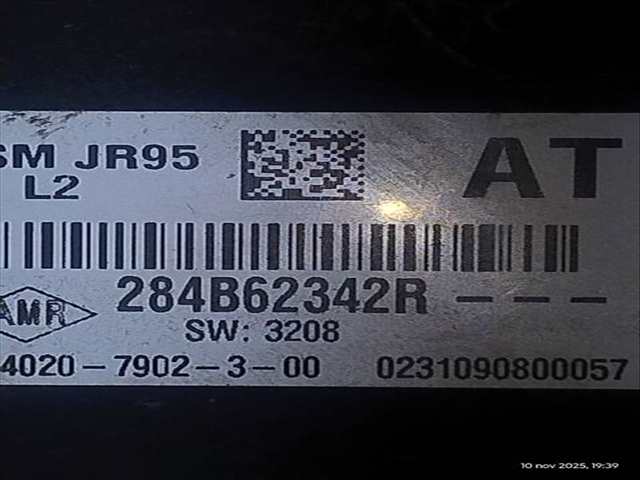 Foto 3ª: Caja Reles Fusibles Renault Scenic F9QN8 (2016)