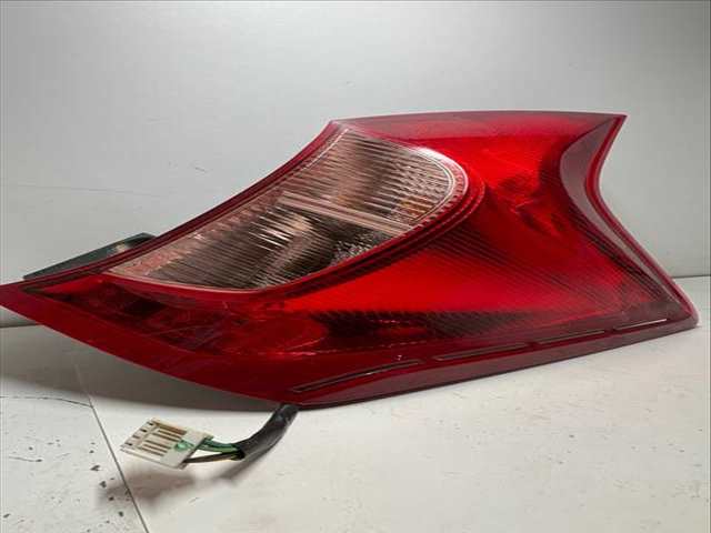 Piloto Trasero Derecho Nissan Note VERSION INDEFINIDA