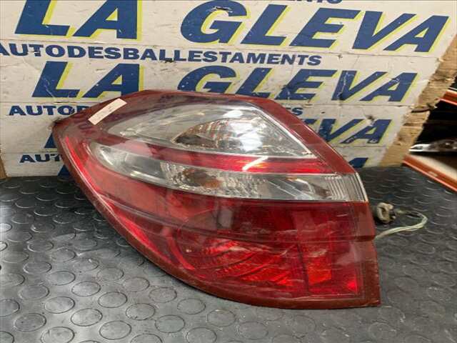 Foto 1ª: Piloto Trasero Izquierdo Subaru Legacy 2.0D 150CV/110KW [EE20] (2009)
