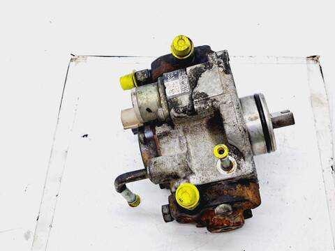 Foto 4ª: Bomba Inyeccion Toyota Avensis 2.2 D-4D EXECUTIVE BERLINA 5-PTAS.) 150CV 110KW [2AD] (2006)