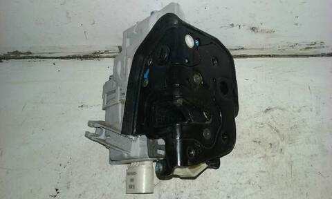 Cerradura Puerta Trasera Derecha Audi A4 2.0 TDI AVANT 140CV 103KW