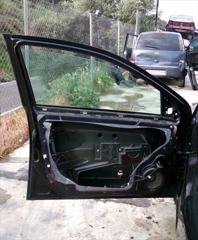 Foto 2ª: Puerta Delantera Izquierda Opel Astra 1.6 G MODELO H, 2003-2010 [Z16XEP] (2007)