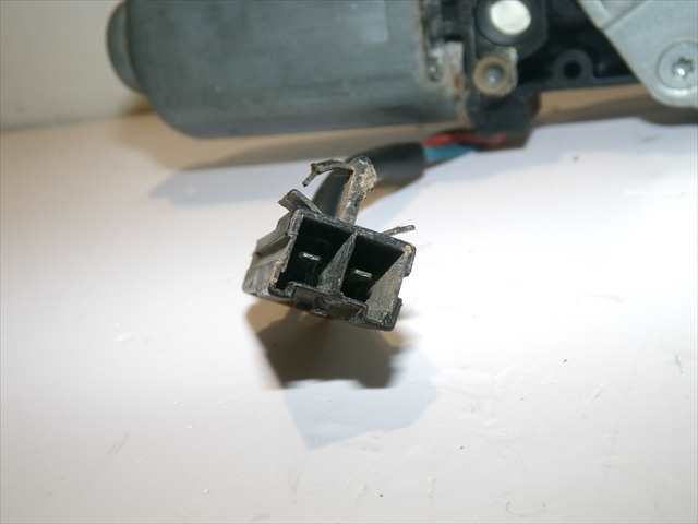Foto 4ª: Elevalunas Eléctrico Delantero Izquierdo Nissan Micra 1.3 G 1998-2000 [CG13] (1999)