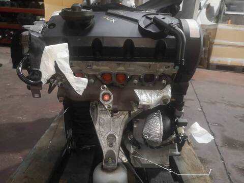 Foto 3ª: Motor Completo Audi A4 AWX BERLINA (2003)
