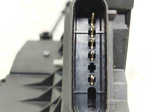 Foto 2ª: Cerradura Puerta Trasera Derecha Ford Kuga ST-LINE 2WD 180CV 132KW [JTMA] (2016)