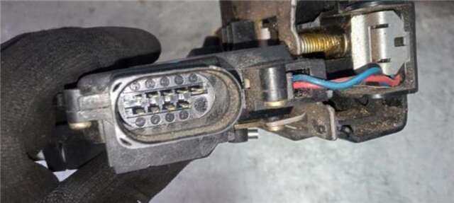 Foto 3ª: Cerradura Puerta Delantera Izquierda Ford Focus 1.6 [HWDA]