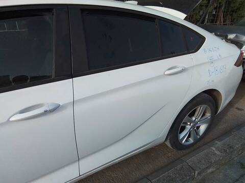 Foto 3ª: Puerta Trasera Izquierda Opel Insignia 1.6 CDTI DPF 136CV 100KW [B16DTH] (2018)