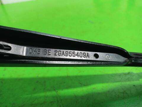 Foto 3ª: Brazo Limpia Delantero Izquierdo Volkswagen T-Roc BASIS 110CV [DLAA] (2021)