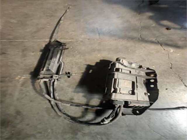 Foto 3ª: Freno de Mano Renault Scenic 1.5 CONFORT DYNAMIQUE [1.5 LTR. - 60 KW DCI DIESEL] (JM)(2003-_) [K9K 722]