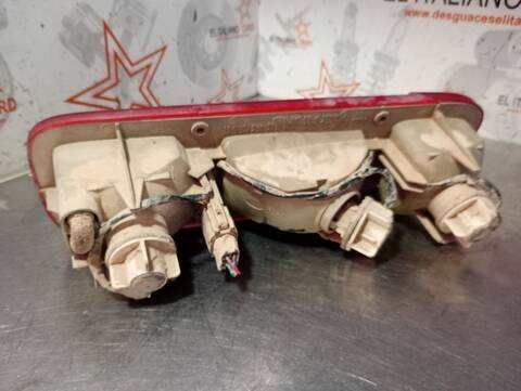 Foto 3ª: Piloto Trasero Derecho Nissan Terrano SLX 3-PTAS.) 101CV 74KW [TD27 TURBO] (1994)