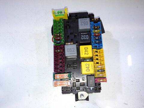 Caja Reles Fusibles Mercedes Vito 2.1 CDI CAT 163CV 120KW