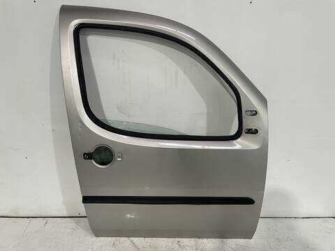 Puerta Delantera Derecha Fiat Doblo 1.9 D ACTIVE 05.2004 ) 63CV 46KW