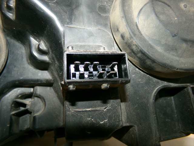 Foto 4ª: Faro Derecho Citroen C4 1.6 HDI 2004-2010 [9HX] (2007)