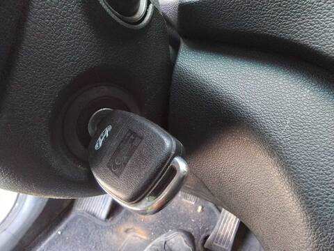 Foto 2ª: Motor de Arranque Hyundai Tucson CLASSIC BLUE 116CV 85KW [D4FD] (2018)