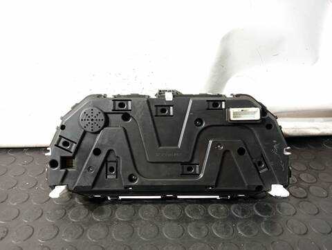 Foto 2ª: Cuadro de Instrumentos Mitsubishi Eclipse KAITEKI 4WD 163CV [4B40] (2018)