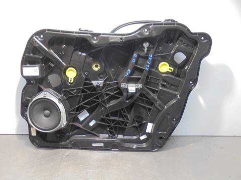 Foto 1ª: Elevalunas Eléctrico Delantero Derecho Alfa Romeo Stelvio EXECUTIVE 4WD 209CV 154KW [55271838] (2017)