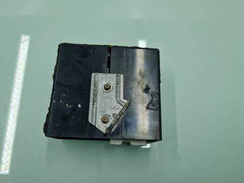 Foto 3ª: Centralita Motor ECU Nissan Patrol GR S 129CV 95KW [RD28] (1998)