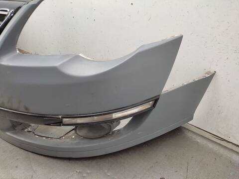 Foto 2ª: Paragolpes Delantero Volkswagen Passat 2.0 BLUETDI 143CV 105KW [BKP] (2007)