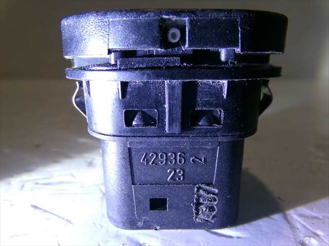 Foto 3ª: Botonera Elevalunas Ford Fiesta 1.4 TDCI 2002-2008 [F6JB] (2007)