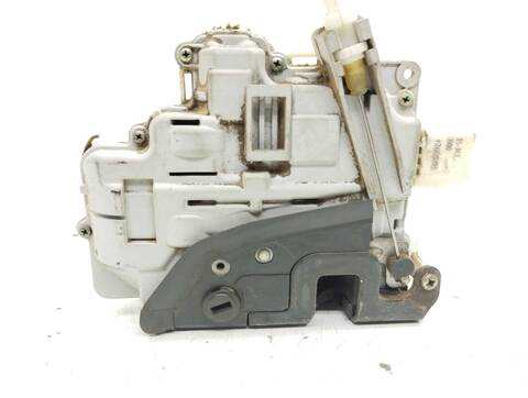 Foto 3ª: Cerradura Puerta Trasera Izquierda Audi A4 2.0 TDI 16V 103KW) BERLINA 140CV [BRE] (2006)