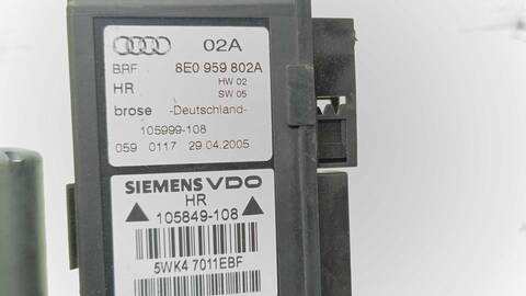 Foto 4ª: Elevalunas Eléctrico Trasero Derecho Audi A4 2.0 BERLINA 130CV 96KW [ALT] (2005)