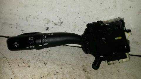 Mando Luces Toyota Avensis 1.8 16V CAT BERLINA 129CV 95KW