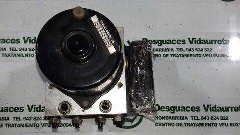 Foto 2ª: Abs Volkswagen Golf SPORTLINE BERLINA 140CV 103KW [BKD] (2004)