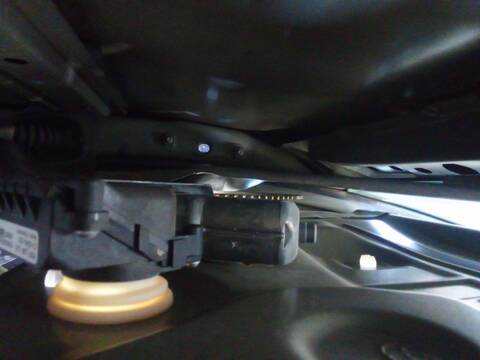 Foto 2ª: Elevalunas Manual Trasero Izquierdo Toyota Auris 1.6 D4-D WWE185_) 112CV 82KW [N47 C16 A] (2016)
