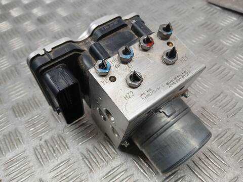 Foto 1ª: Abs Mercedes Clase C 160 C 300 DE 206.208) 197CV 145KW [654820] (2024)