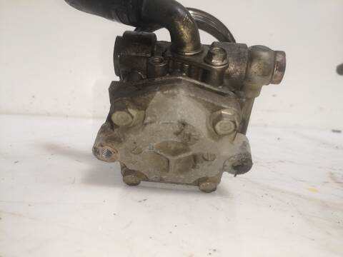 Bomba Servodireccion Mitsubishi Lancer BWC BERLINA