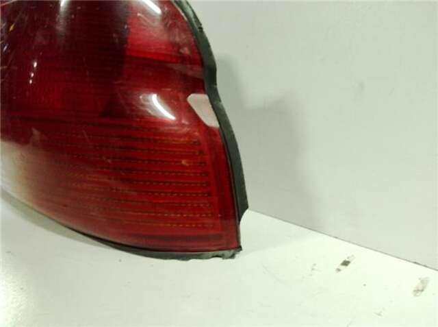 Foto 2ª: Piloto Trasero Derecho Ford Escort 1.3 INTRO BERLINA [1.3 LTR. - 44 KW CAT (HCS)]