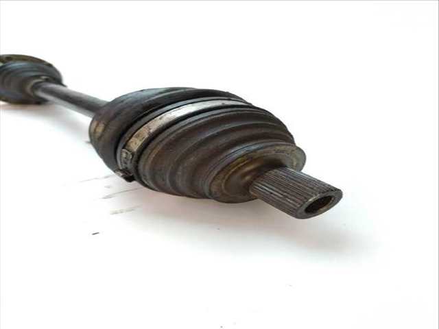 Foto 2ª: Transmision Delantera Izquierda Volkswagen Caddy 1.6 (2004)