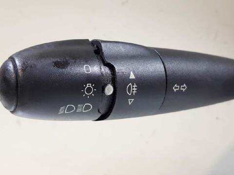 Foto 2ª: Mando Luces Citroen C4 LX BERLINA 90CV 66KW [9HX] (2010)