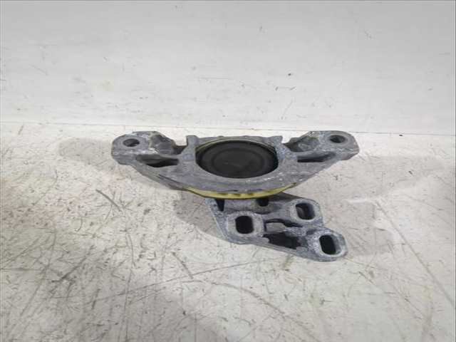 Foto 2ª: Soporte Motor Mercedes Clase B 150 B 180 CDI - D 246.212) 109CV [OM 607.951 (K9K)] (2011)