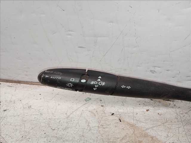 Foto 3ª: Mando Luces Peugeot 206 1.9 D [D-WJY] (2003)