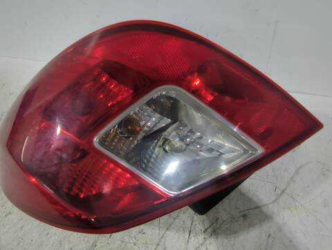 Foto 2ª: Piloto Trasero Derecho Opel Corsa 1.3 CDTI L08 L68) 75CV 55KW [A 13 DTC,Z 13 DTJ] (2014)